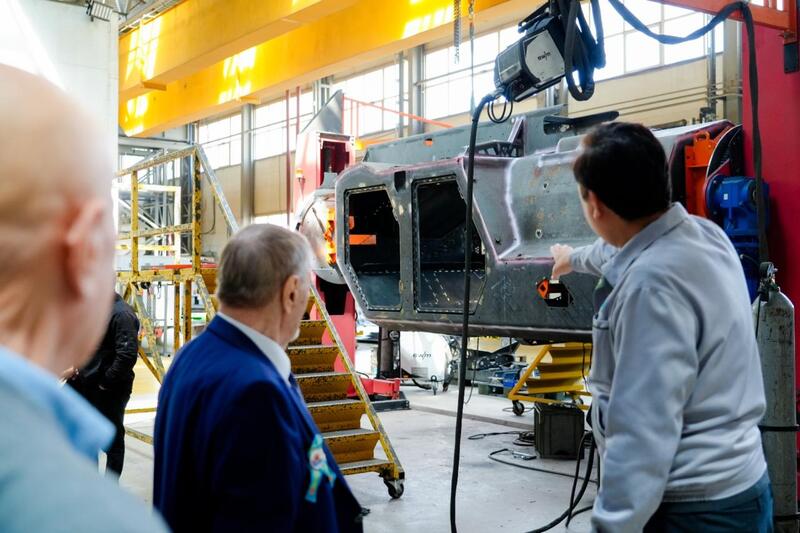 В Астане труженики тыла посетили отечественный завод по производству военной техники