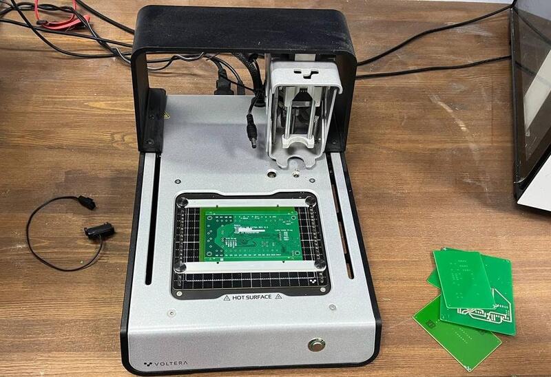 Отечественный контроллер помогает удалённо следить и управлять нефтяными скважинами