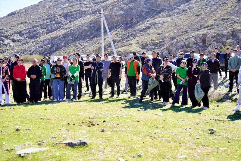 ТУРКЕСТАН: В КЕНТАУ В РАМКАХ ЭКОАКЦИИ «МӨЛДІР БҰЛАҚ» РАСЧИЩЕНЫ РОДНИКИ В ХАНТАГИ