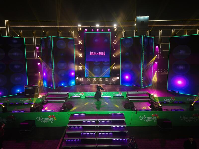 В Семее более 50 тысяч жителей собрались на праздничный вечер, посвященный Наурыз мейрамы