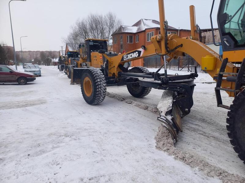 Более 1 300 единиц спецтехники задействованы в снегоуборке в Астане