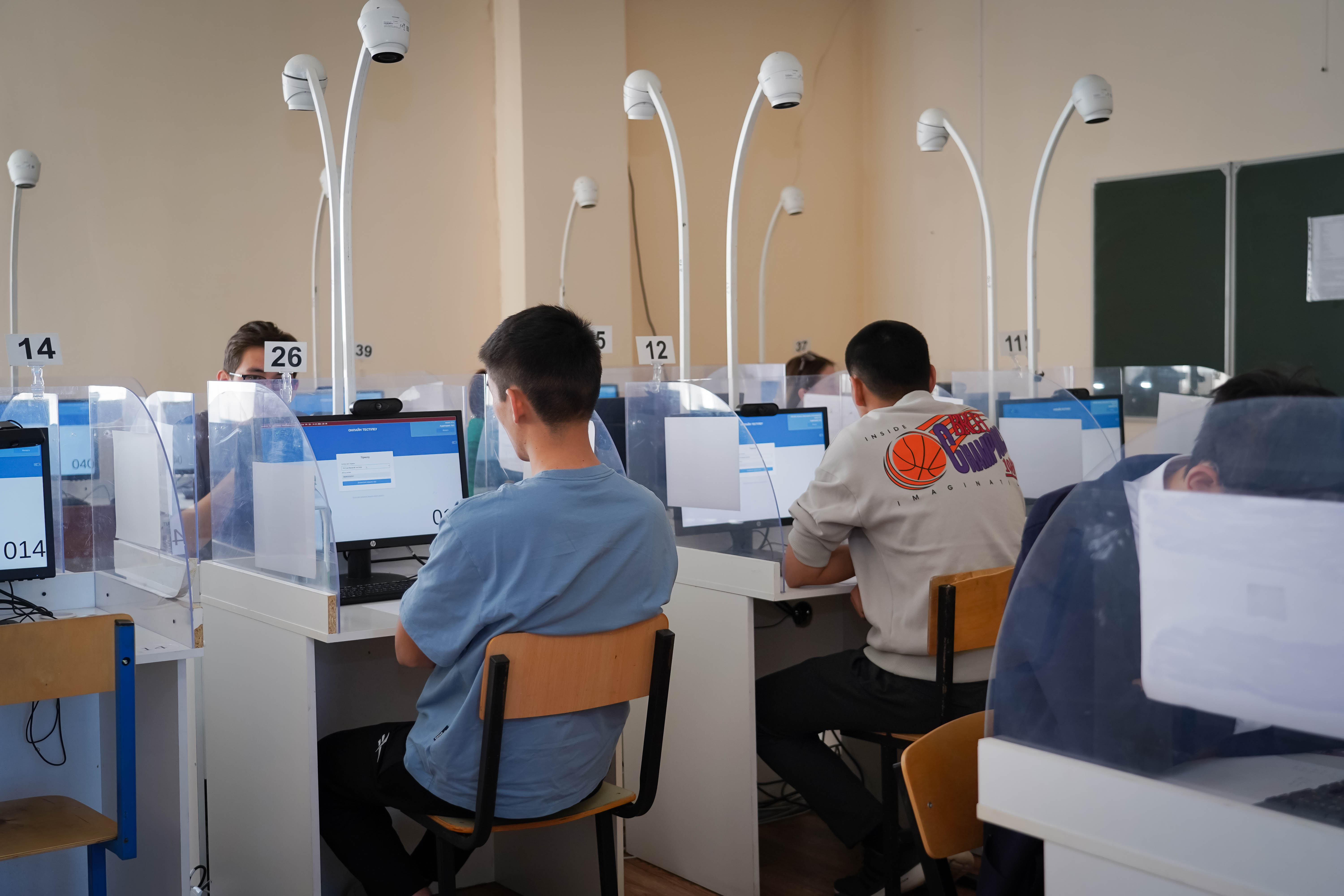 ПРОМЕЖУТОЧНЫЕ ИТОГИ: 90 ТЫСЯЧ ЧЕЛОВЕК СДАЛИ ЯНВАРСКОЕ ЕНТ