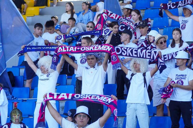 В Усть-Каменогорске прошел футбольный матч между «Алтай Өскемен» и «Жетысу»