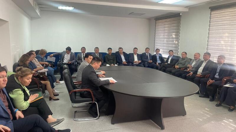 Денсаулық сақтау ұйымдарының басшыларымен кездесу