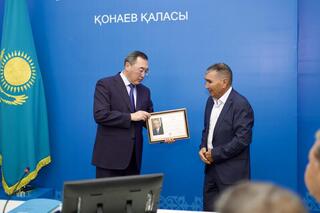 Героизм и труд — гордость общества