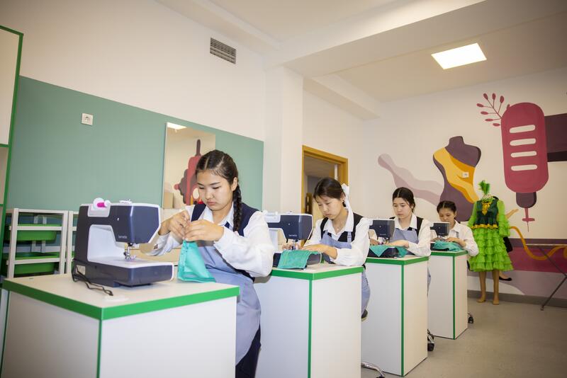 Две новые школы открылись в Алматинской области