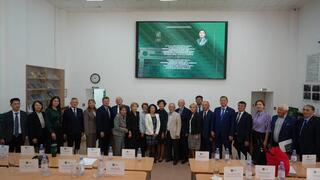 В Esil University обсудили роль цифровой трансформации и инвестиций