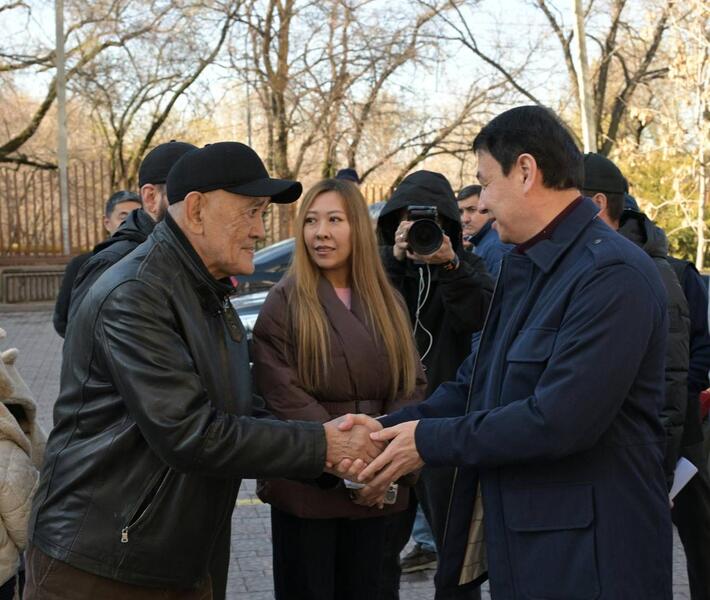 Жители ЖК «Сакура» поблагодарили акима Алматы за решение вопросов теплоснабжения