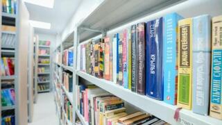 Девятиклассница из Астаны прочитала 800 книг и рассказала о своей любви к чтению