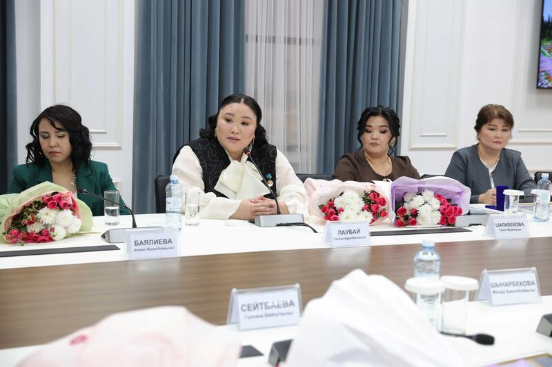 Лучших педагогов наградили в Жамбылской области