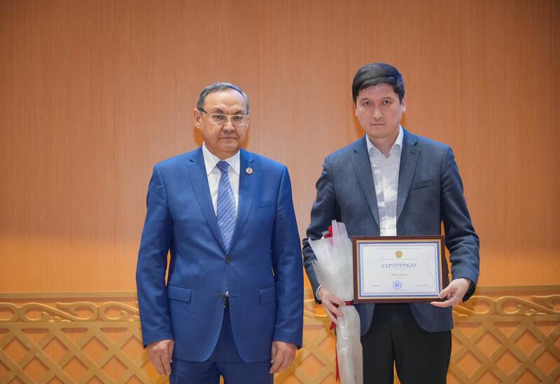 В Алматы наградили лучших представителей науки и высшего образования