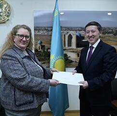 Посол Норвегии вручила копии верительных грамот