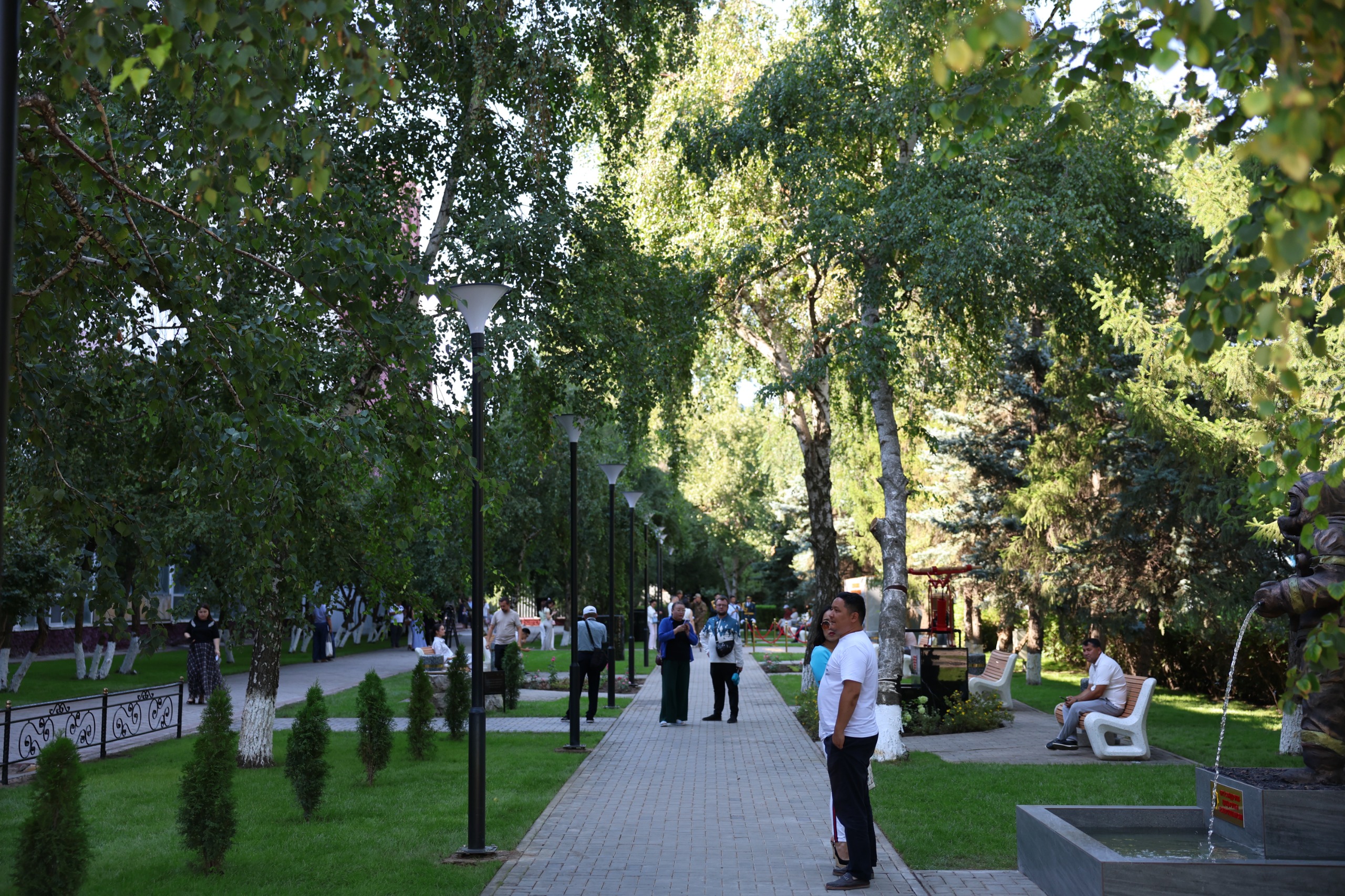 В Уральске открыта Аллея спасателей