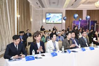 «Таным. Тәрбие. Тағылым»: в Астане прошел Республиканский педагогический хакатон участием руководителей школ