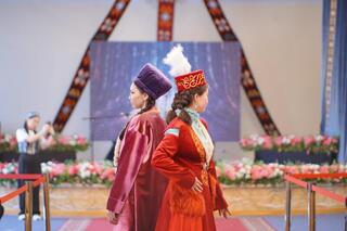 Наурызнама: как в Алматы прошел день национальных костюмов