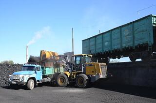 В Жетісу в сутки в среднем доставляется 38 вагонов угля