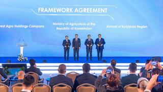 «Казахстан остается открытой и предсказуемой страной для долгосрочных инвестиций» — Олжас Бектенов на полях KGIR-2025