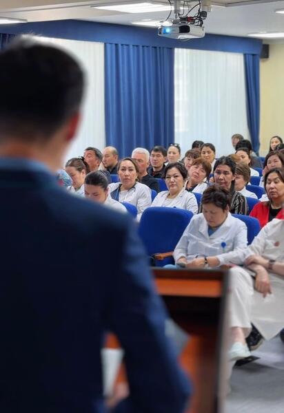 В столице проведена профилактическая встреча с медицинскими работниками