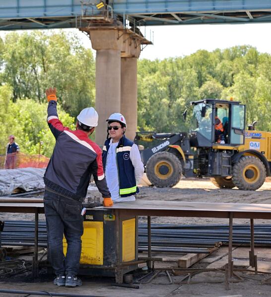 Асаин Байханов проверил ход реализации крупных инфраструктурных, производственных и социальных проектов областного центра