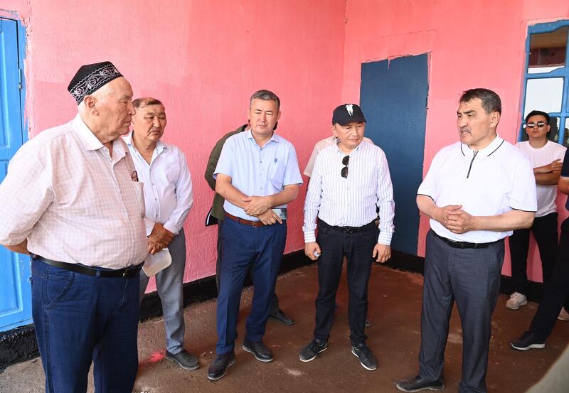 Министр водных ресурсов и ирригации ознакомился с ходом поливного периода в Жанакорганском и Шиелийском районах