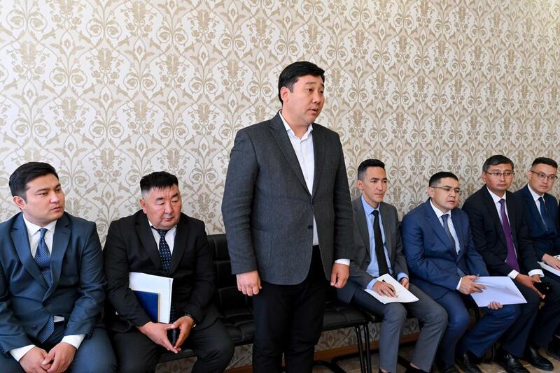 Аким области провел личный прием жителей Абайского района