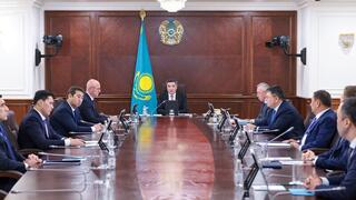 Олжас Бектенов об итогах уборочной кампании-2025: «По поручению Главы государства созданы все условия для своевременного и качественного проведения весенне-полевых и уборочных работ»