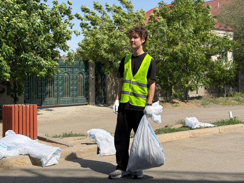 В Атырау впервые прошла экологическая акция «ECO Plogging»