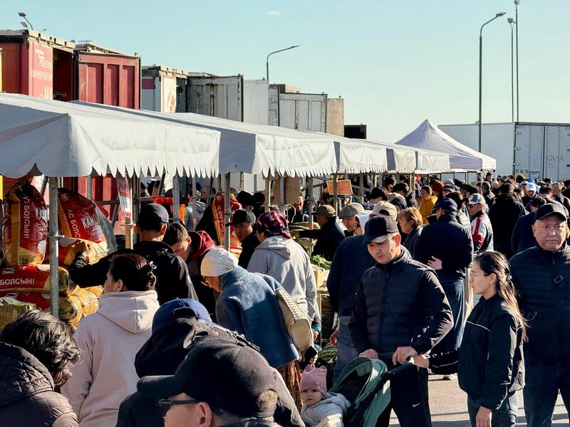 В Астане проходит сельскохозяйственная ярмарка продукции Актюбинской области