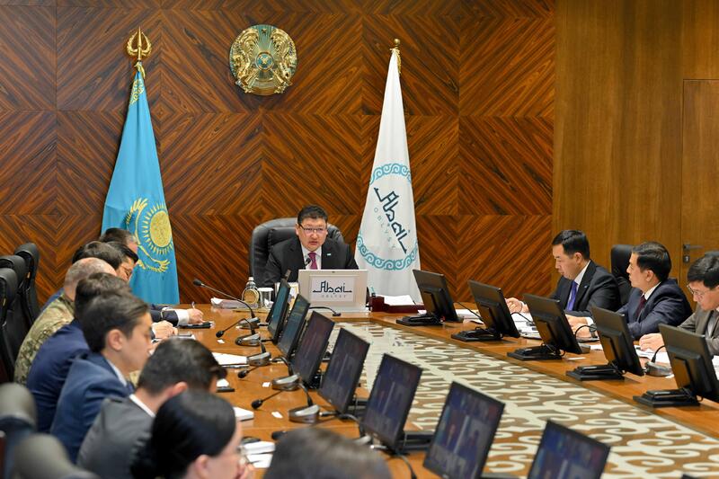 Обсуждена готовность дорог региона к зимнему периоду