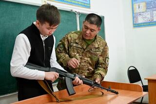 Минобороны Казахстана запустило онлайн-переподготовку будущих преподавателей НВП