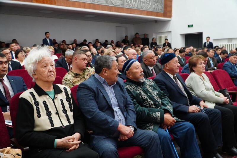 Марат Ахметжанов встретился с жителями Аккольского района