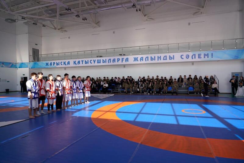 В Астане прошел турнир по борьбе «Жас сарбаз барысы» среди подростков