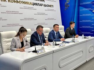 Финансирование медицинских услуг и новшества в системе скорой помощи в Алматинской области в 2025 году