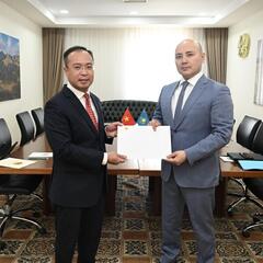 Посол Вьетнама вручил копии верительных грамот