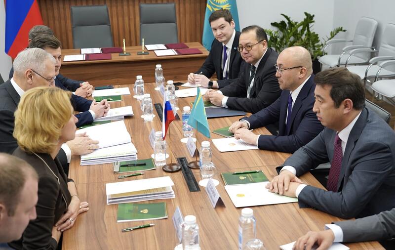 Айдарбек Сапаров обсудил с Оксаной Лут актуальные вопросы двусторонней торговли