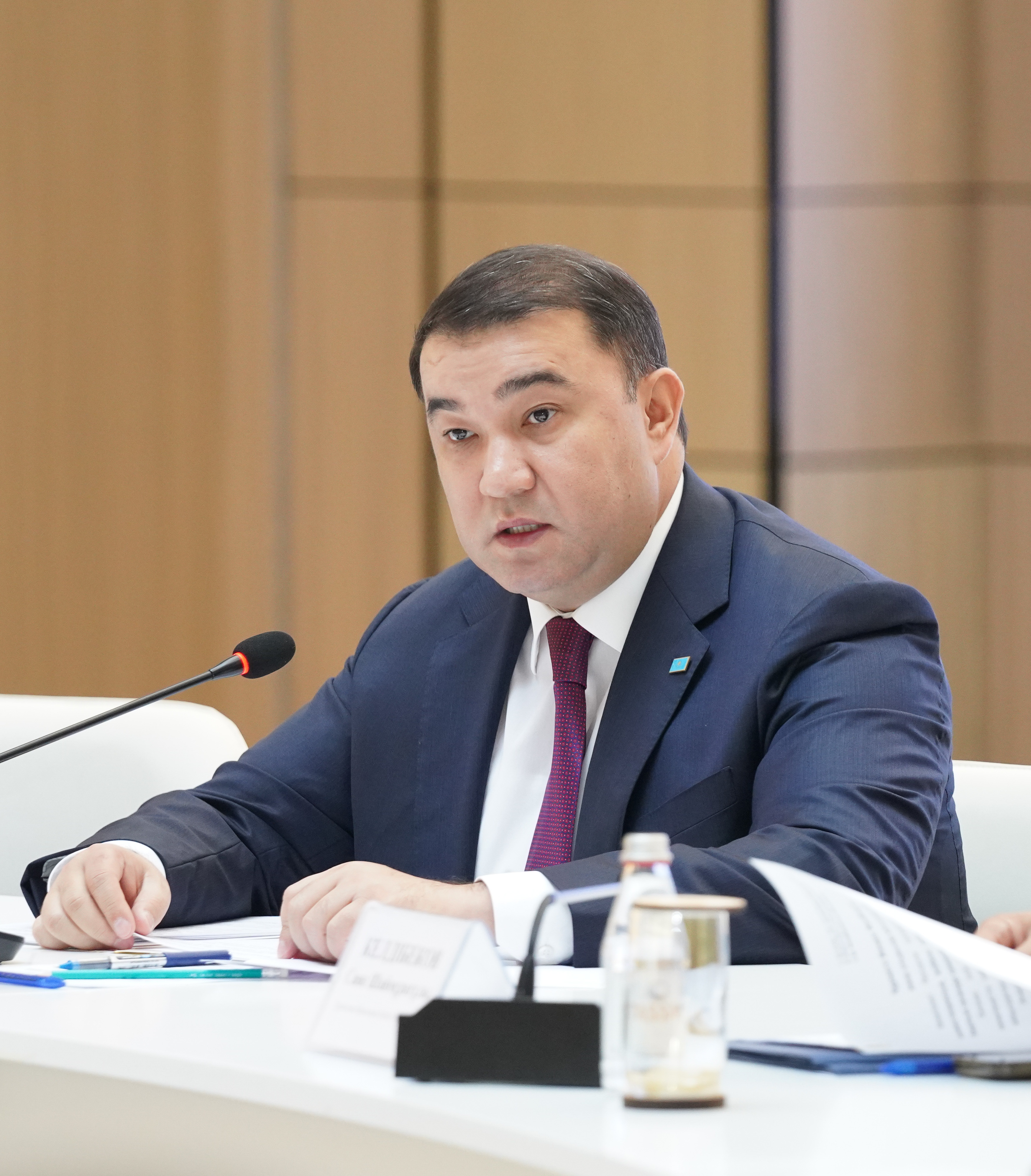 ПРЕДСТАВИТЕЛИ ГОСУДАРСТВЕННЫХ ОРГАНОВ И ИНВЕСТОРЫ ТУРКЕСТАНСКОЙ ОБЛАСТИ ВСТРЕТИЛИСЬ НА ОТКРЫТОЙ ПЛОЩАДКЕ