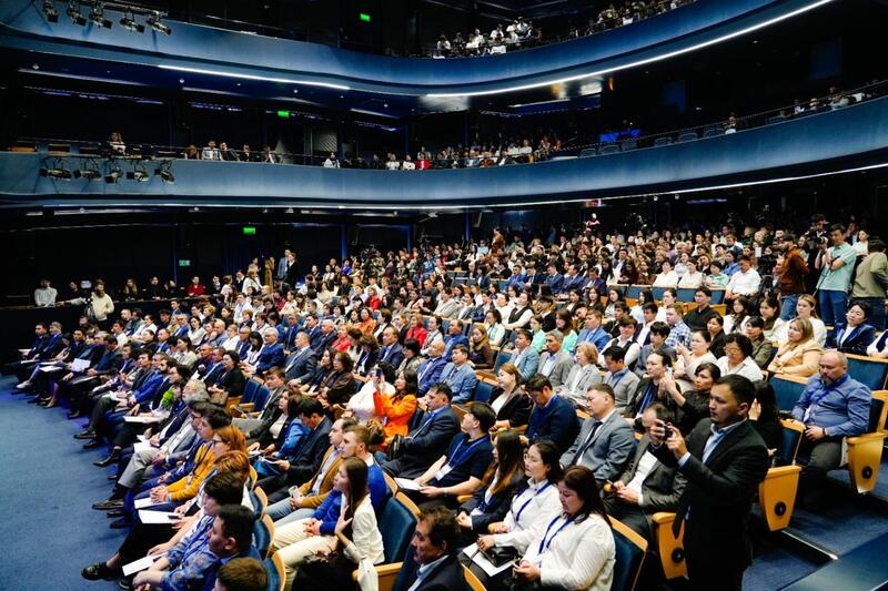 В Астане прошёл форум по рабочим профессиям: колледжи и бизнес заключили меморандумы