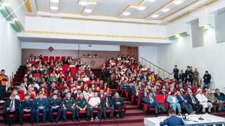 Аким ВКО провел отчетную встречу с жителями района Улкен Нарын