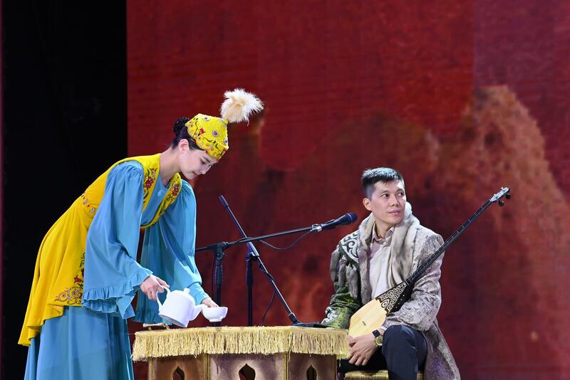 В Кызылорде завершился республиканский айтыс акынов