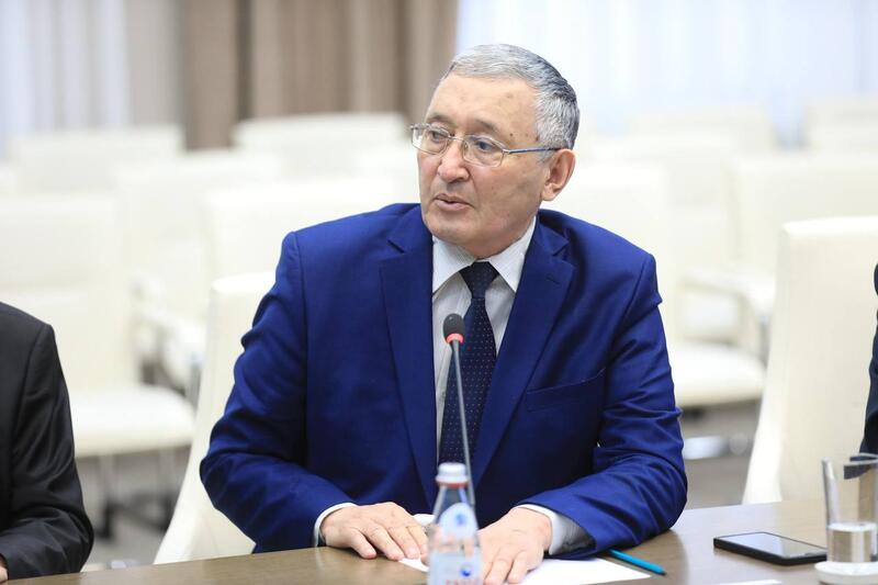 В Актобе писателям вручили грант «Қазына»