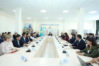 В Мангистау ко Дню труда наградили передовиков отраслей