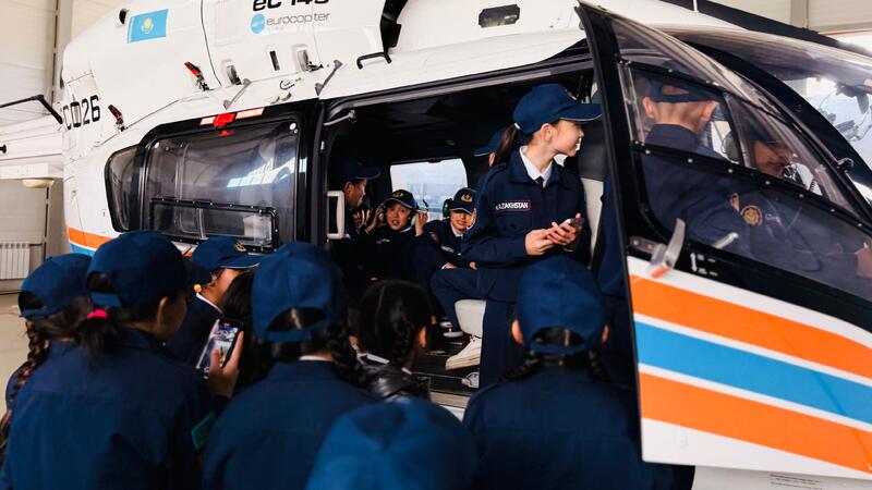 Экскурсия для кадетов: будущее спасателей начинается с детства