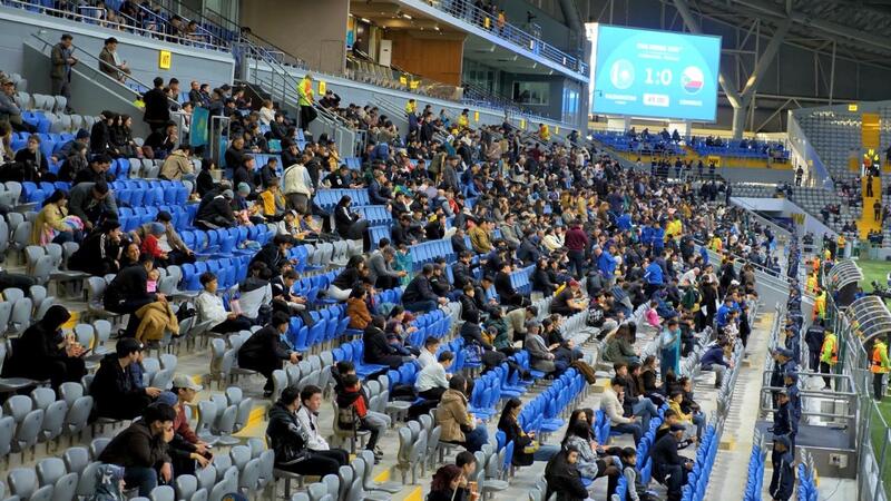 «Таза Қазақстан»: юные столичные футболисты провели экоакцию на матче сборных Казахстана и Коморских островов