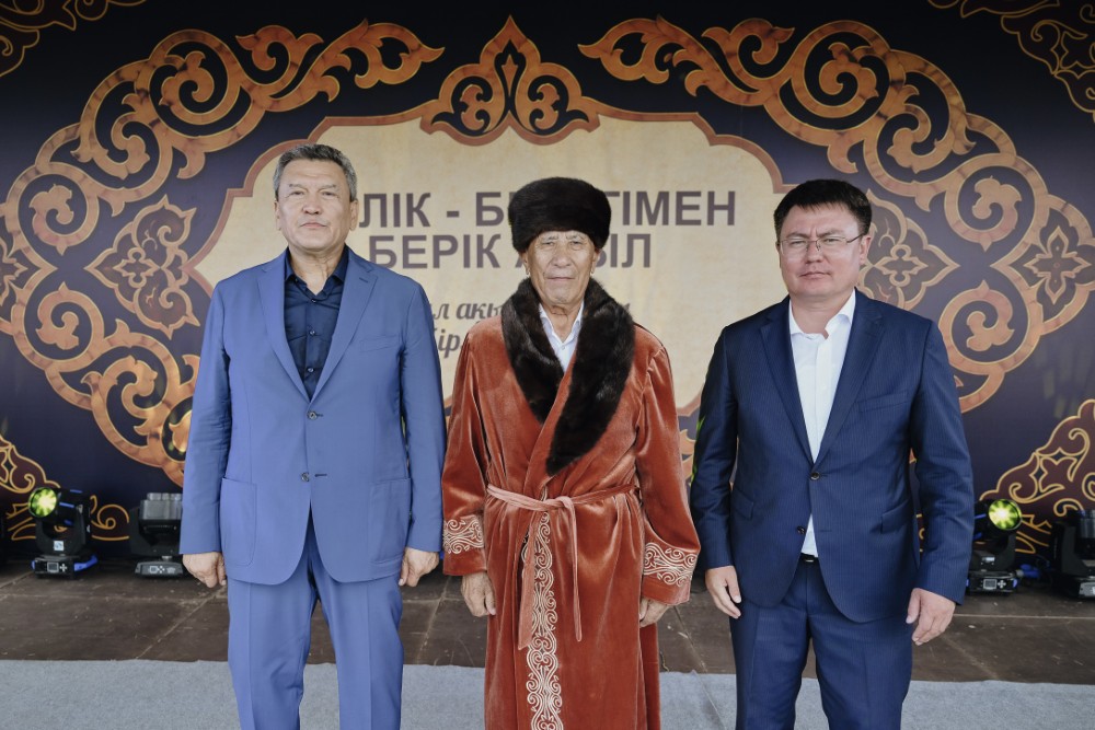 Село Бірлік района Шал акына отметило 90-летний юбилей