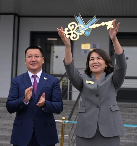 В Павлодаре сегодня произошло по-настоящему знаковое событие — в микрорайоне «Достык» открылась первая в регионе школа будущего, построенная в рамках национального проекта «Келешек мектептері»