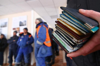 Более 14,6 тыс. иностранных граждан осуществляют трудовую деятельность в Казахстане