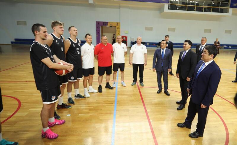 Нурдаулет Килыбай поздравил впервые завоевавшего Кубок Казахстана клуб «Каспий» с исторической победой