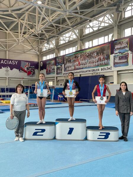 Гимнасты Алматы завоевали 20 медалей и стали первыми в командном зачете