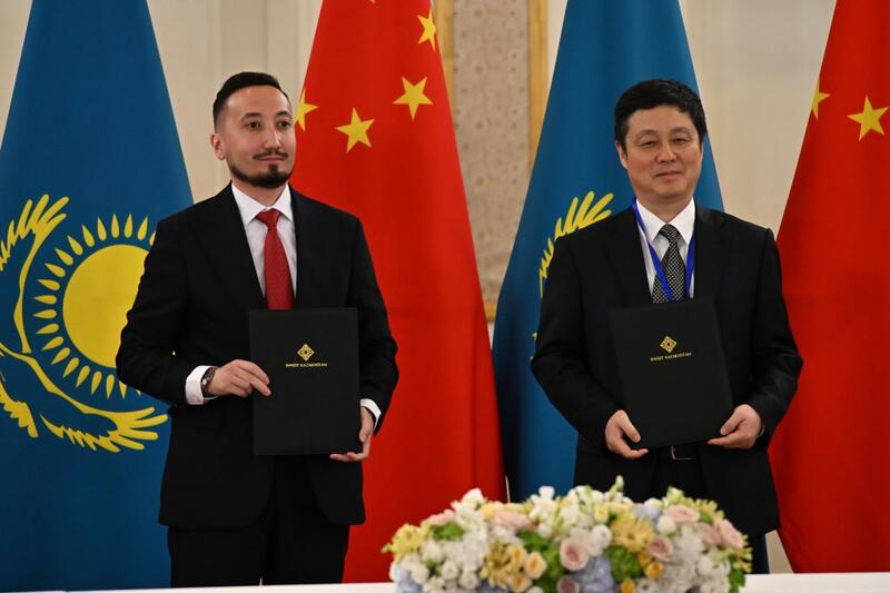 QAIRU и Shanghai Innovation Institute: меморандум о будущем искусственного интеллекта