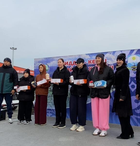 Город Риддер ВКО встречает гостей на ярмарке сельхозпродукции